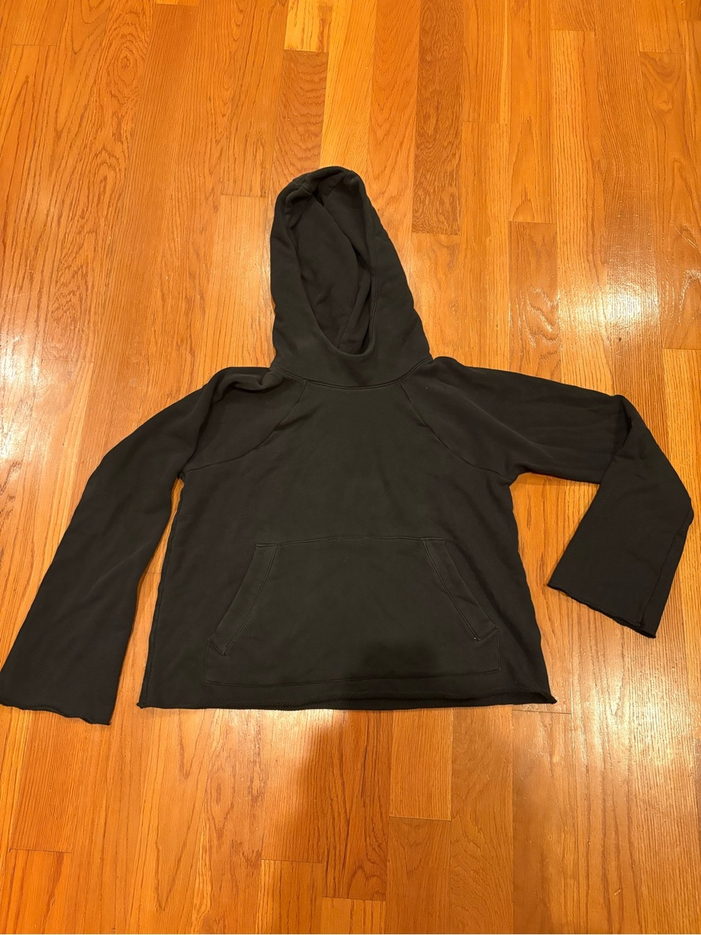 🏷️ 4 for $35 🏷️ Athleta Cropped Cutoff Pullover Hoodie